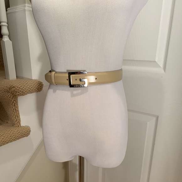 ๐ SOLD ๐ Gucci belt, authentic - Picture 2 of 5